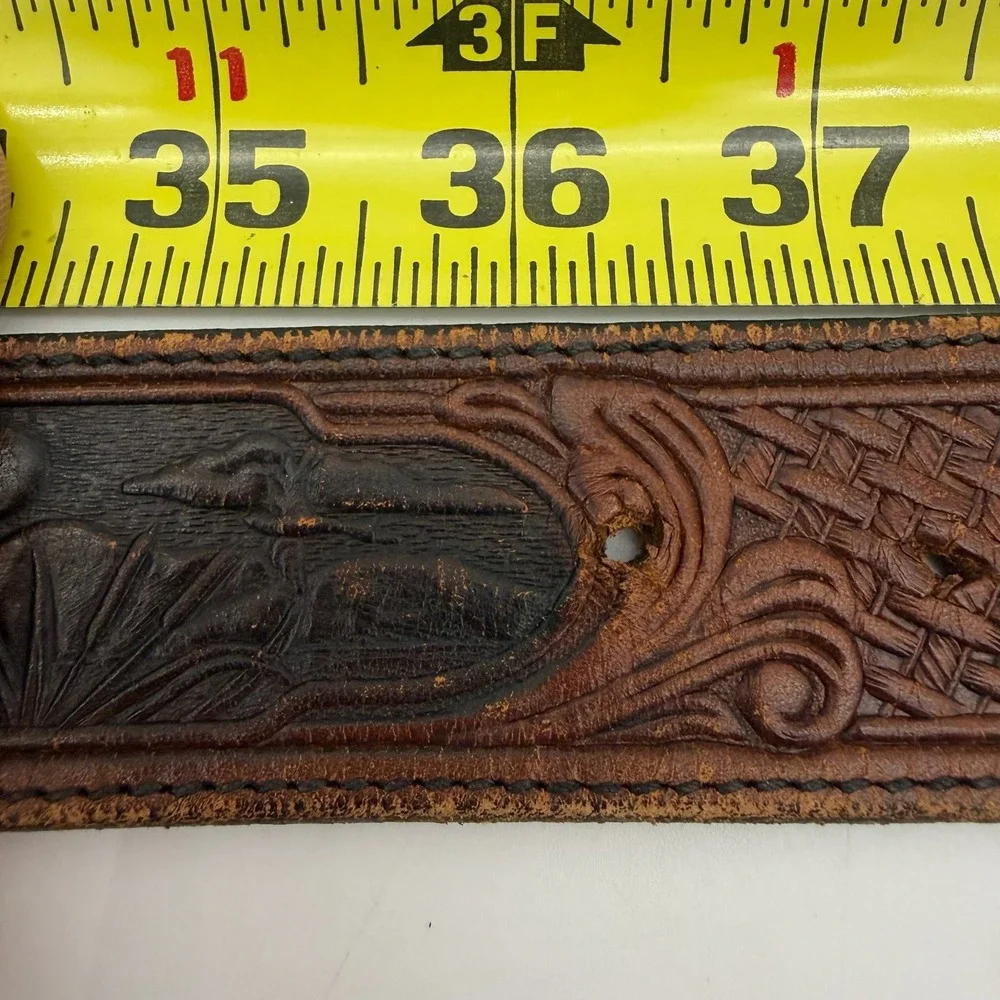 Silver Creek Mens Belt 40 Brown Leather Hand Tooled Duck Hunting Marsh Western